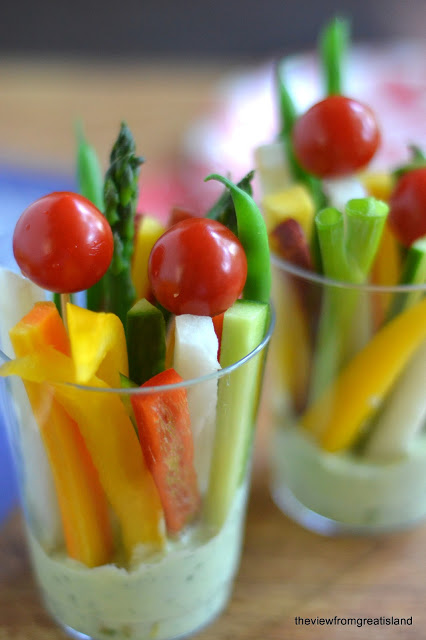 Botana de Verduras con aderezo para los invitados de la Boda